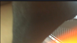 真‧偷拍神人!!趁搭電扶梯偷偷地拍穿短裙的騷妹 被發現就完了 2 真‧偷拍神人!!趁搭電扶梯偷偷地拍穿短裙的騷妹 被發現就完了 2