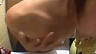 ここのトイレの洗面台の使い方