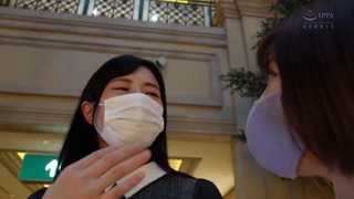 ＃はじめての＃レズキスは＃阿部乃みくと＃野外で＃なんていかがでしょう？